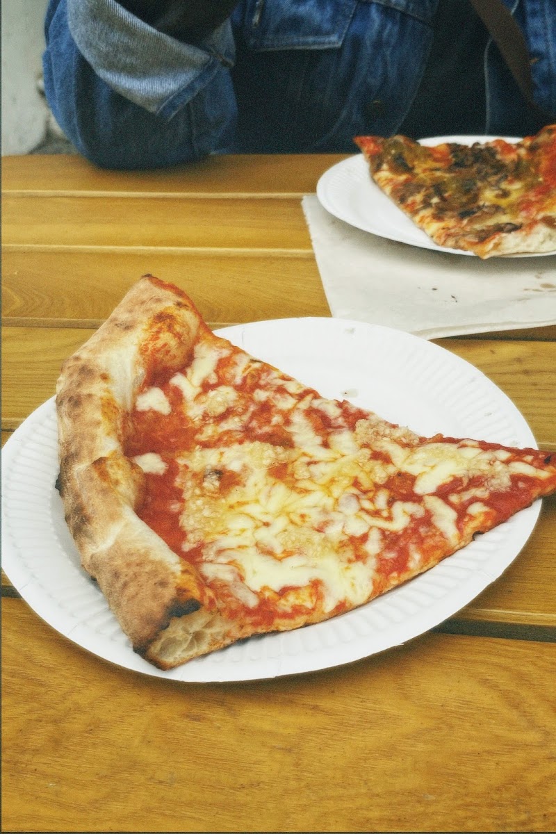 Pizza & Pasta Napoli-8