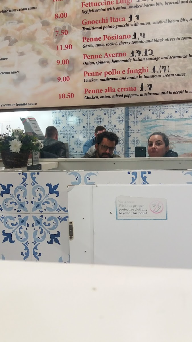 Menu Pizza & Pasta Napoli-6